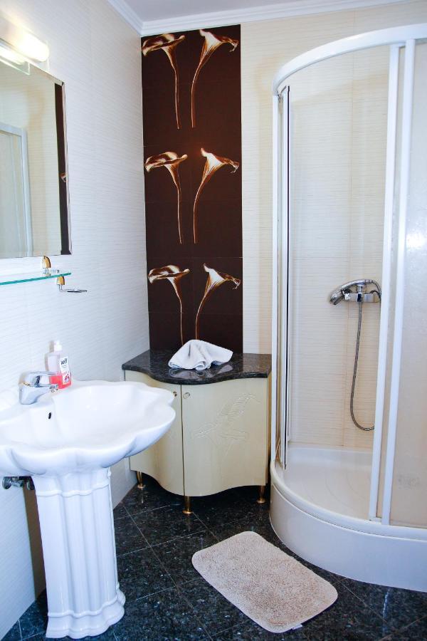 Club 218 Wellness Luxus Apartman Шиофок Экстерьер фото