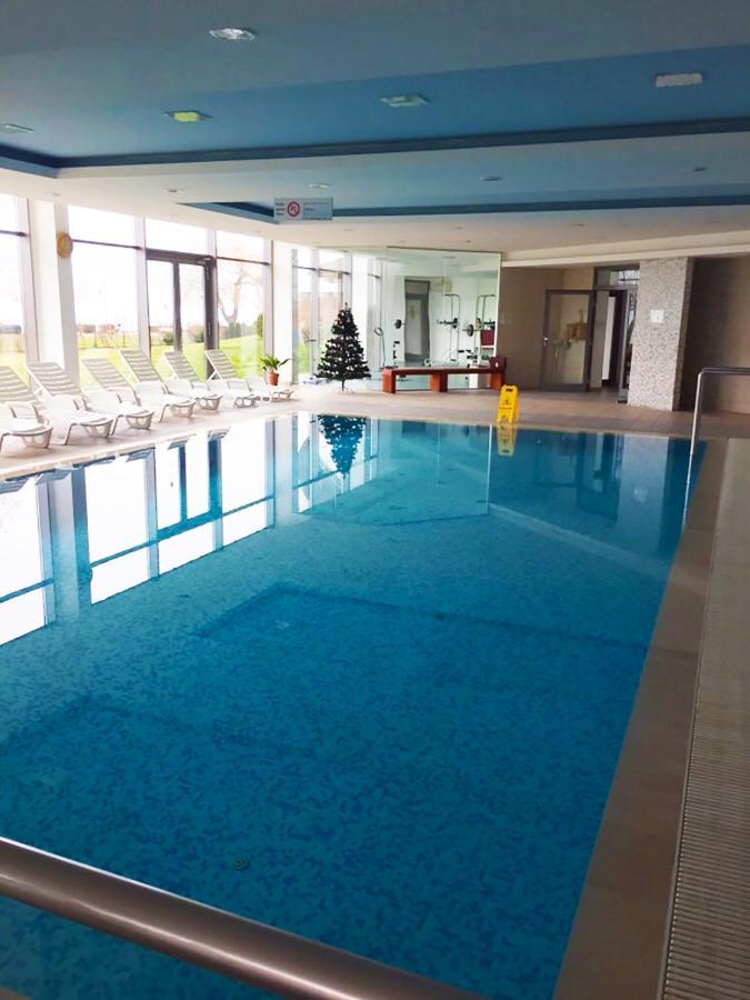 Club 218 Wellness Luxus Apartman Шиофок Экстерьер фото